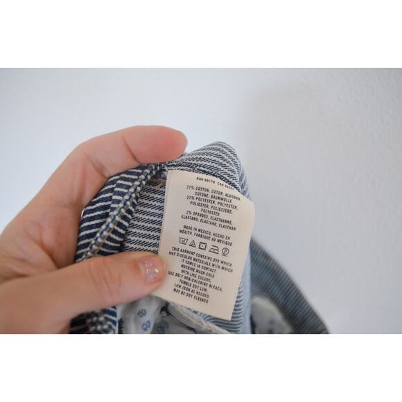 PIlcro Anthropologie Railroad Stripe Shorts Size 25 - Picture 7 of 7